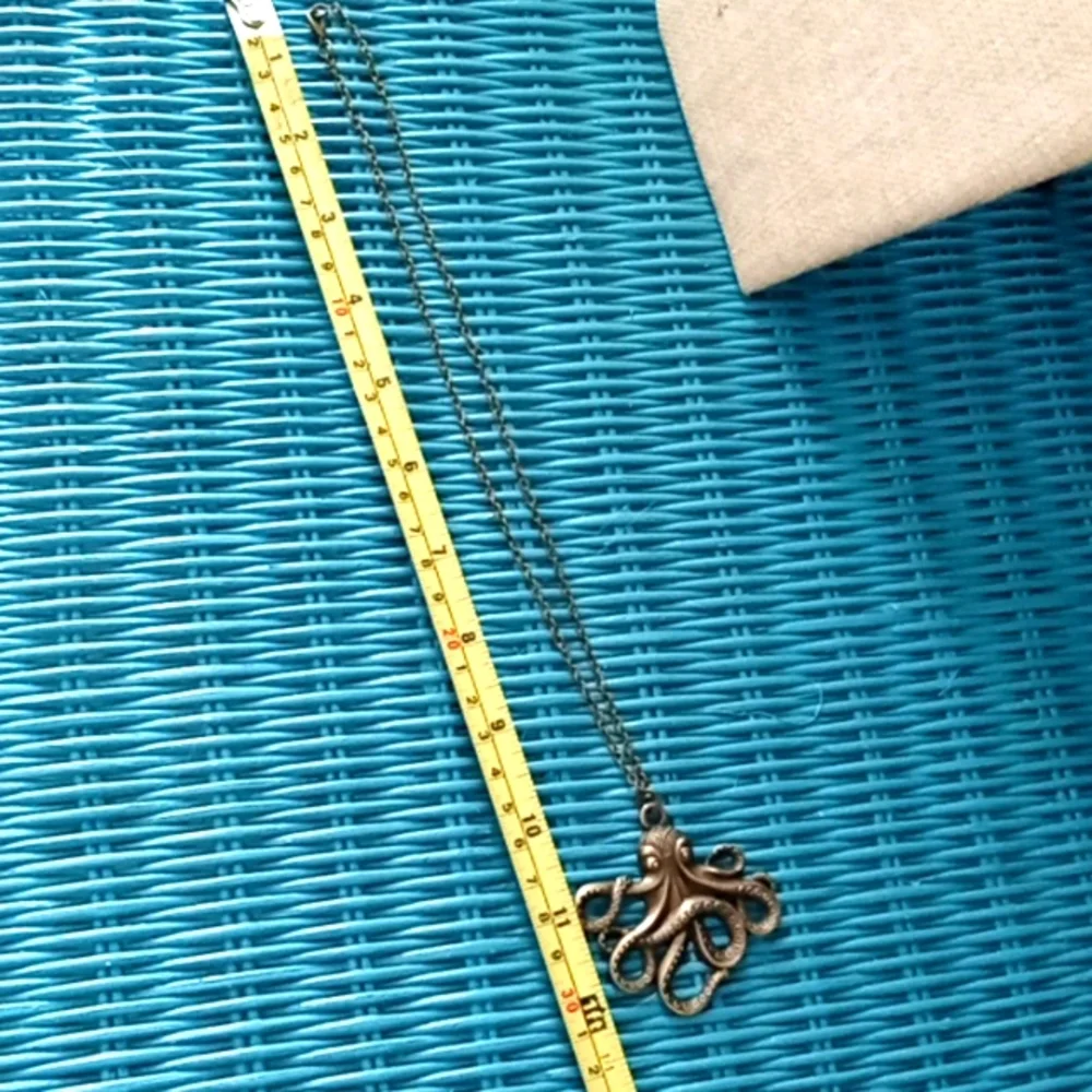 Octopus Necklace - Picture 3 of 4